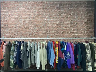 Vintage Store Basel - Second-Hand-Kleidung in Basel-Stadt