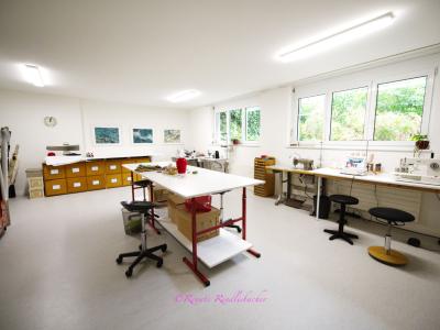 Couture Renate Rindlisbacher - Upcycling-Mode in Basel-Stadt