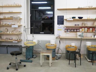MacherSchaft Aktienmühle - öffentliche Werkstatt & Atelier - Second-Hand-Kleidung in Basel-Stadt