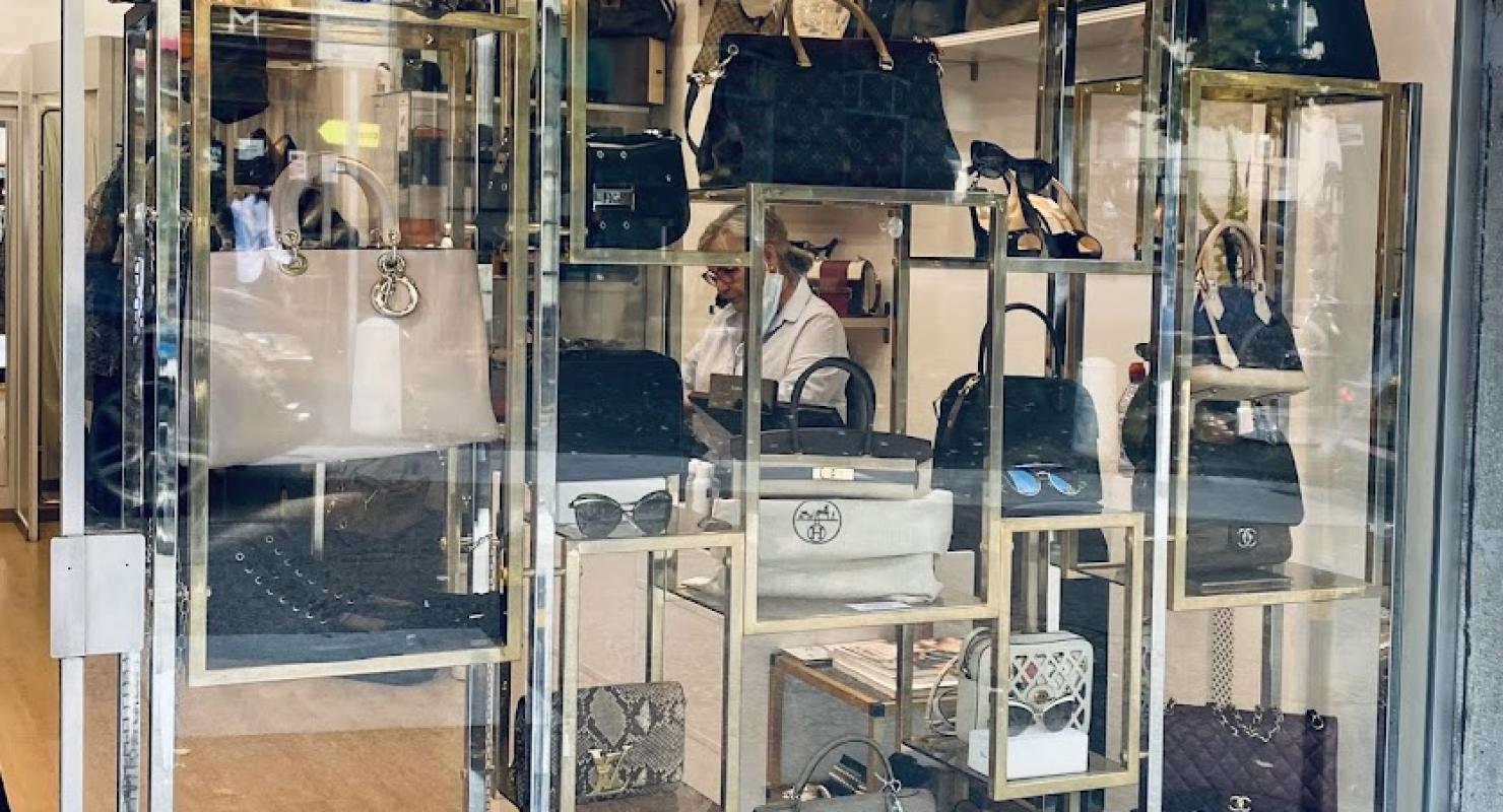 ShowRoom 11 - Second-Hand-Kleidung in Genf
