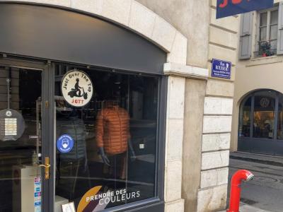 JOTT - Vêtements de seconde main à Genève