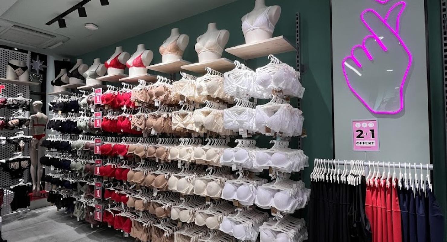 Tezenis - Vêtements de seconde main in Genève