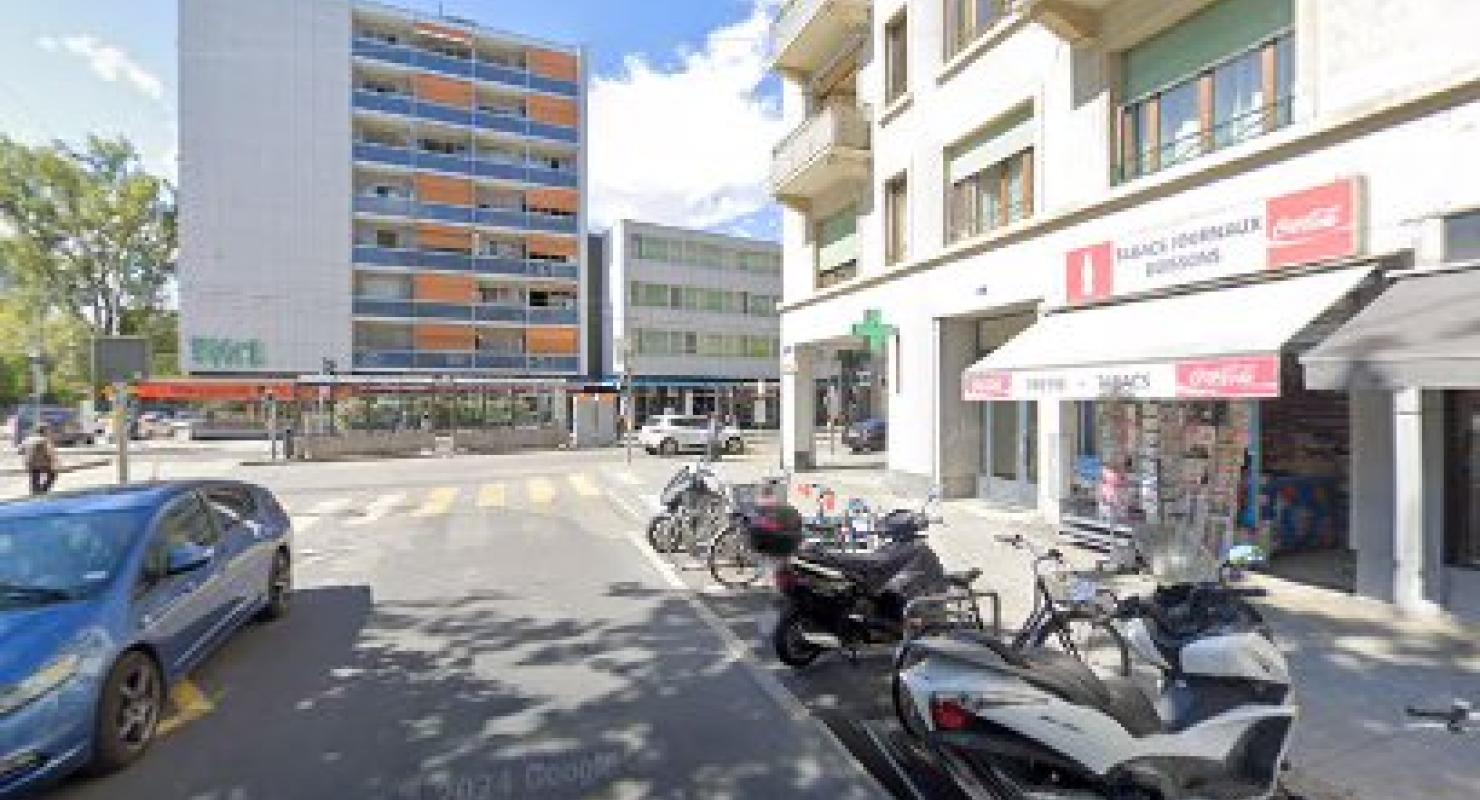 Dama de Elche - Second-Hand-Kleidung in Genf