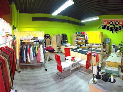 Tatli Schneider - Upcycling-Mode in Glarus
