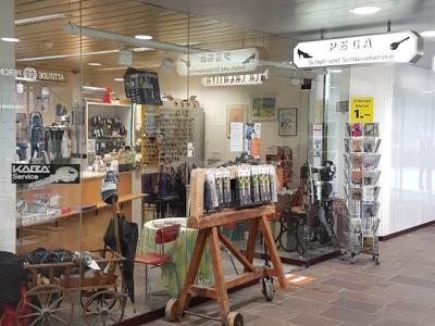 Pega, Gulli Giuseppe - Second-Hand-Kleidung in Graubünden