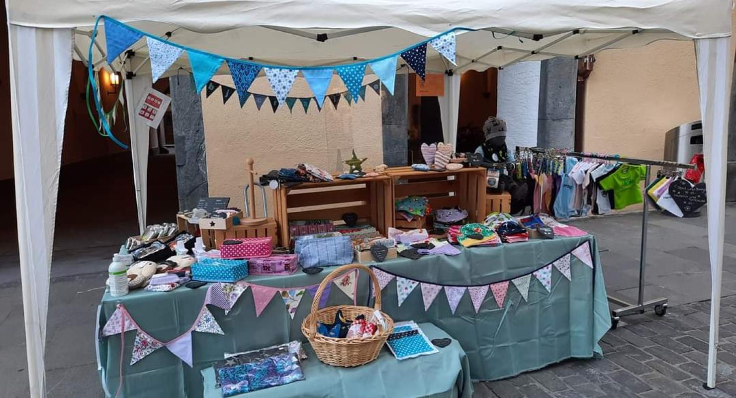 bj-creationen - Kinderartikel Handgemacht - Second-Hand-Kleidung in Graubünden