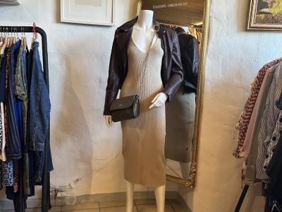 Boutique Trois Quart - Second-Hand-Kleidung in Jura