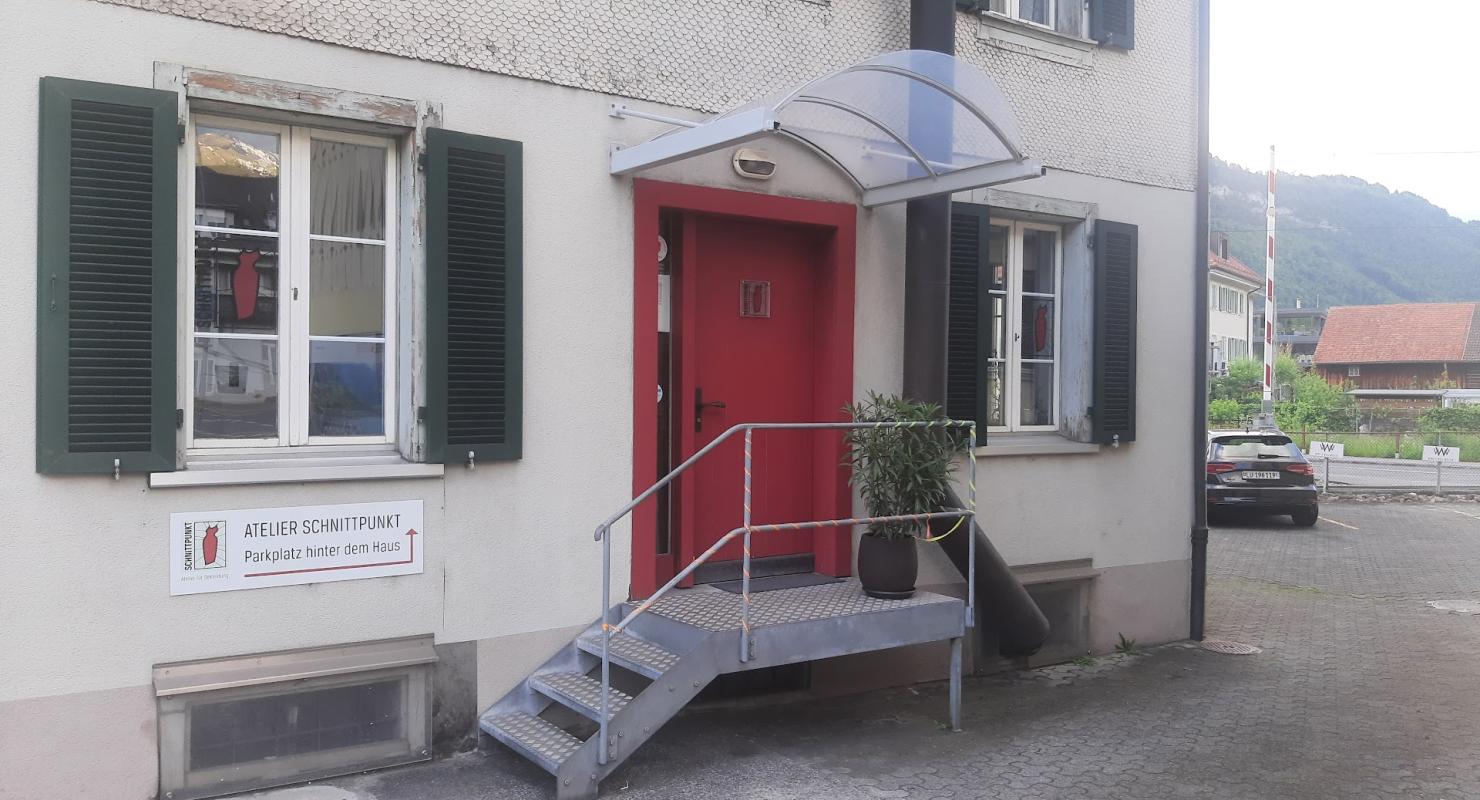 Schneiderei ATELIER Schnittpunkt - Upcycling-Mode in Nidwalden