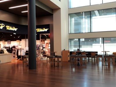 Tchibo Filiale und Kaffeebar - Second-Hand-Kleidung in Nidwalden