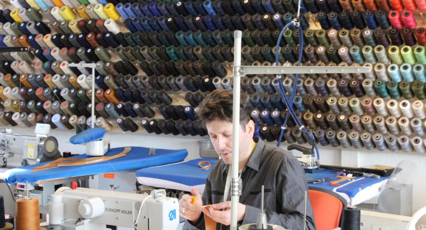 Goldene Nadel - Moda upcycled in Argovia