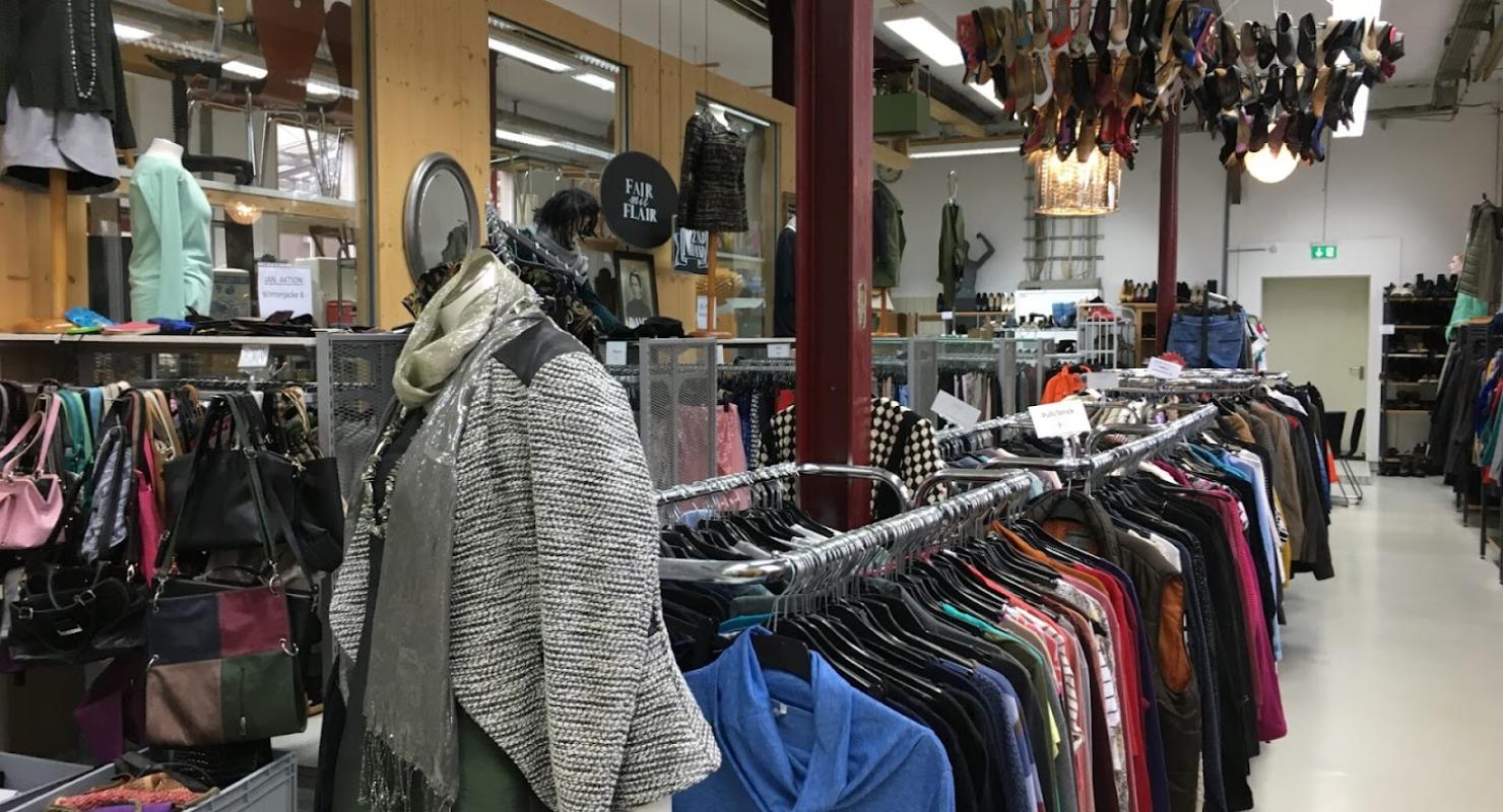 Brocki Frauenfeld (Stiftung Wetterbaum) - Second-Hand-Kleidung in Thurgau