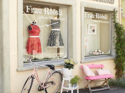 Offene Nähwerkstatt Frau Röösli - Reparatur & Änderung in Thurgau