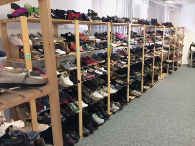 HELVESKO-LadySko-dansko Bequemschuh-Fachgeschäft Schlatt - Second-Hand-Kleidung in Thurgau