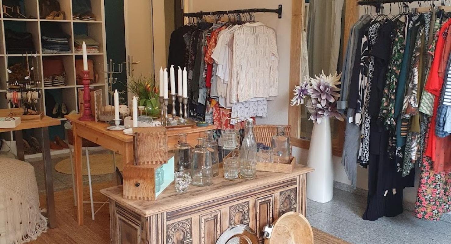 zweimol secondhand - Second-Hand-Kleidung in Thurgau