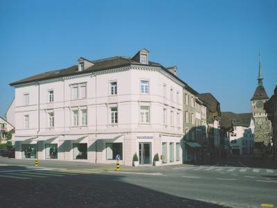 Von Däniken Fashion GmbH - Second-Hand-Kleidung in Aargau
