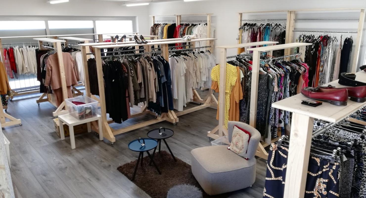 HIOB Brocante Secondhand - Second-Hand-Kleidung in Wallis
