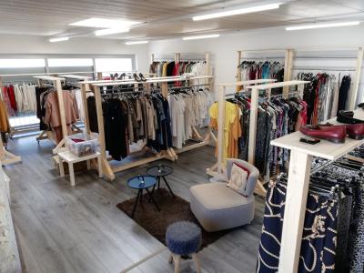 HIOB Brocante Secondhand - Second-Hand-Kleidung in Wallis
