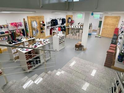 ZiiAn Shoes and Accessoires - Second-Hand-Kleidung in Wallis