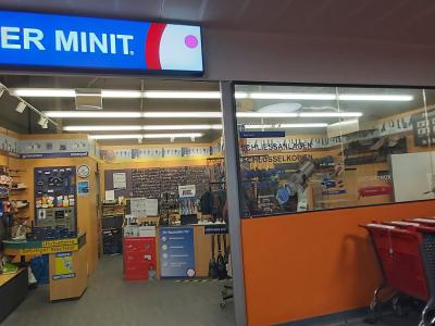 MISTER MINIT - Second-Hand-Kleidung in Wallis