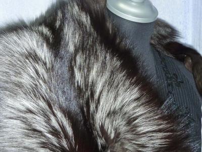 Ma fourrure - Moda upcycled a Vallese