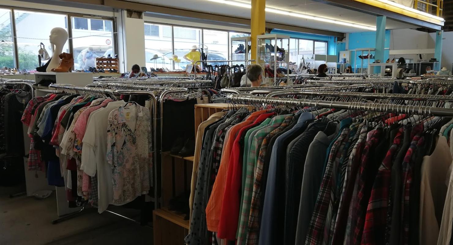 Salvation Army second hand store Kriens - Second-Hand-Kleidung in Luzern