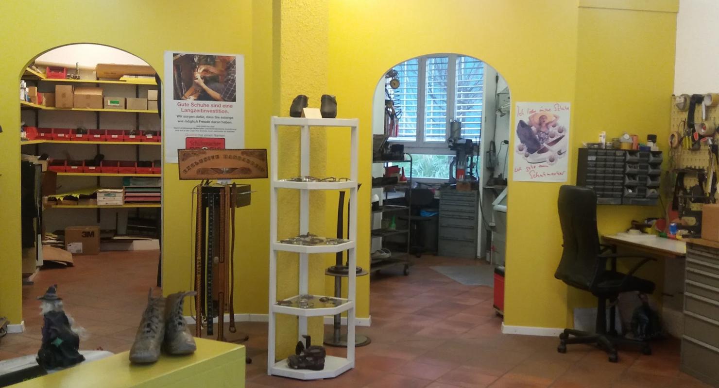 Arnet Schuhmacherei/Orthopädie - Second-Hand-Kleidung in Luzern