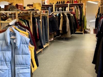 carla by Caritas in Emmen - Second-Hand-Kleidung in Luzern