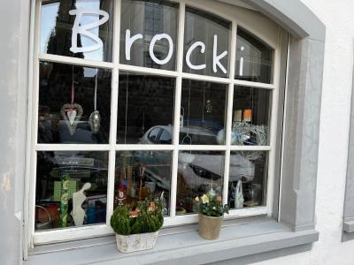AnNi's Brocki GmbH - Second-Hand-Kleidung in Luzern