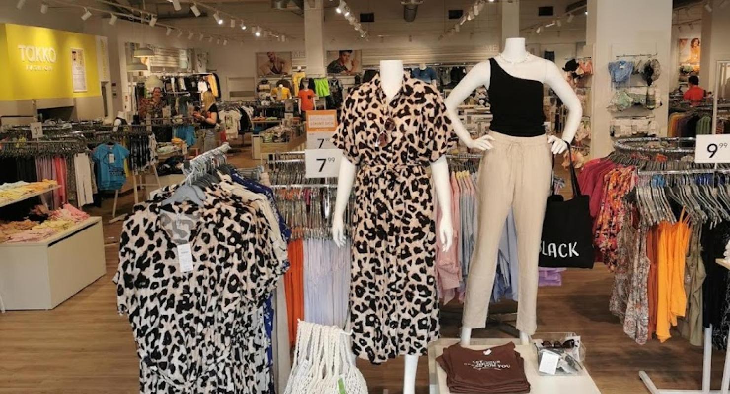 TAKKO FASHION - Second-Hand-Kleidung in Appenzell Ausserrhoden