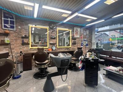 Coiffeur Basil Emmenbrücke - Abbigliamento di seconda mano a Lucerna