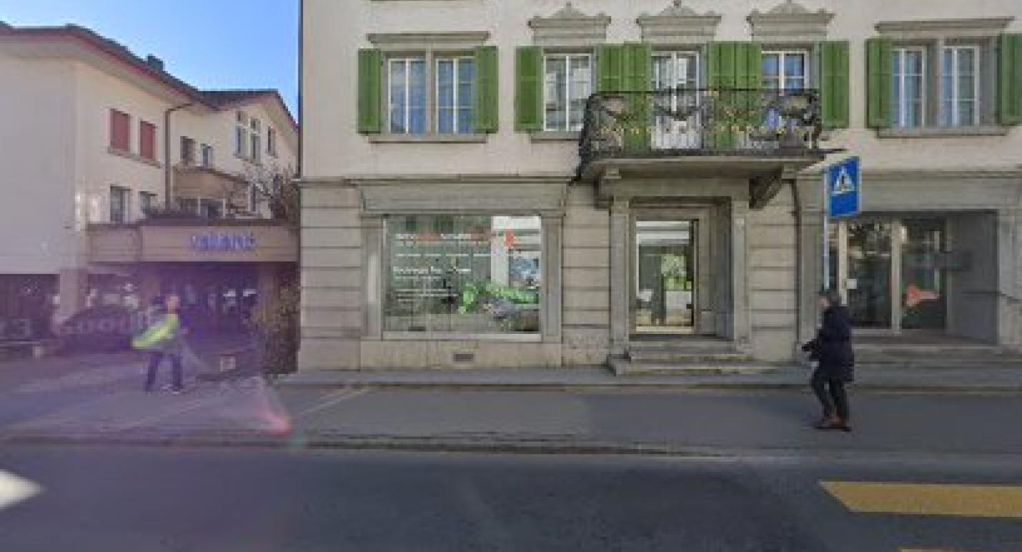 Schuhmacherei - Second-Hand-Kleidung in Luzern