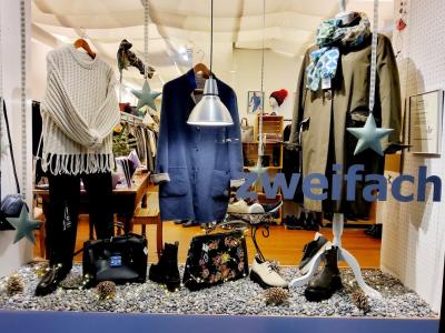 zweifach secondhand Boutique dein Vintage Shop in der Region Oftringen - Vêtements de seconde main à Argovie