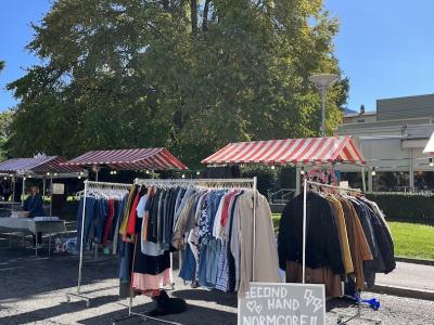 Normcore Second Hand - Second-Hand-Kleidung in Tessin