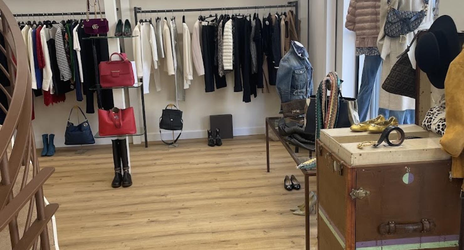 Boutique Pelfini - Second-Hand-Kleidung in Tessin