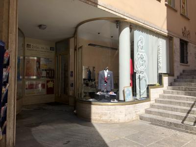 Sartoria e moda Zekiye Cicek - Upcycling-Mode in Tessin