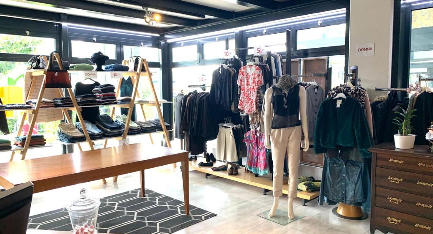 Vintage MoSaLe - Second-Hand-Kleidung in Tessin