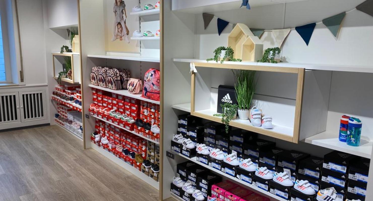 Ochsner Shoes - Abbigliamento di seconda mano in Ticino