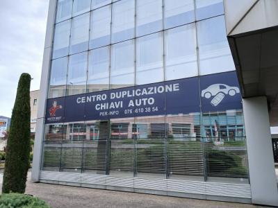 Minit Suisse SA - Vêtements de seconde main à Tessin