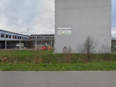 upstairs – secondhand, neue mode, accessoires - Second-Hand-Kleidung in Aargau