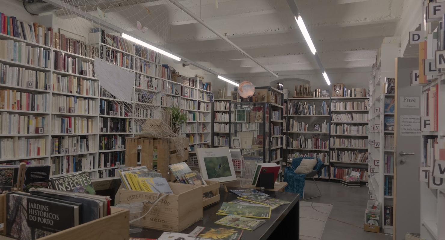 Boutique Terre des hommes - Second-Hand-Kleidung in Waadt