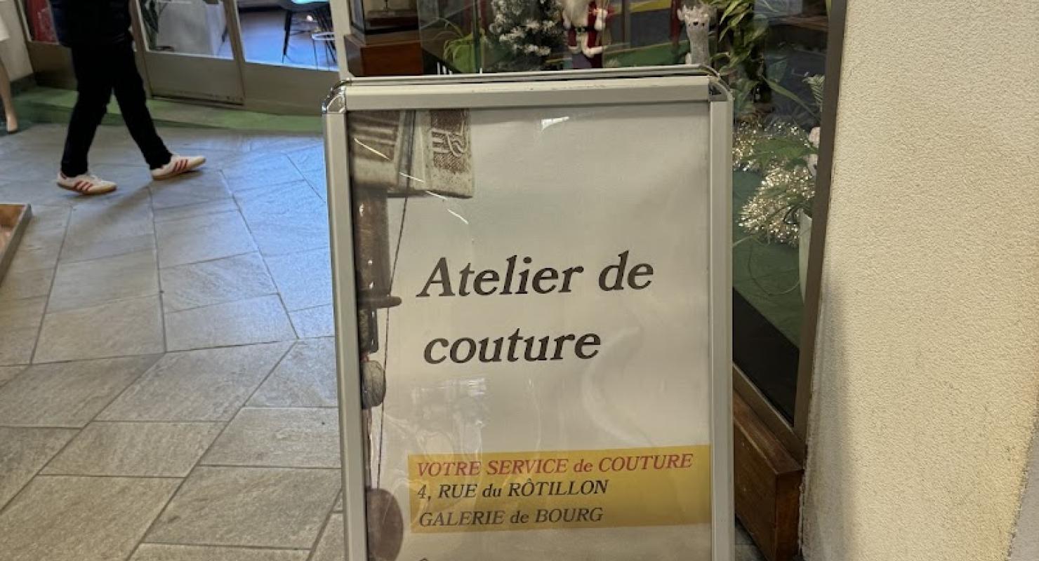 Atelier de Couture Retouches - Upcycling-Mode in Waadt