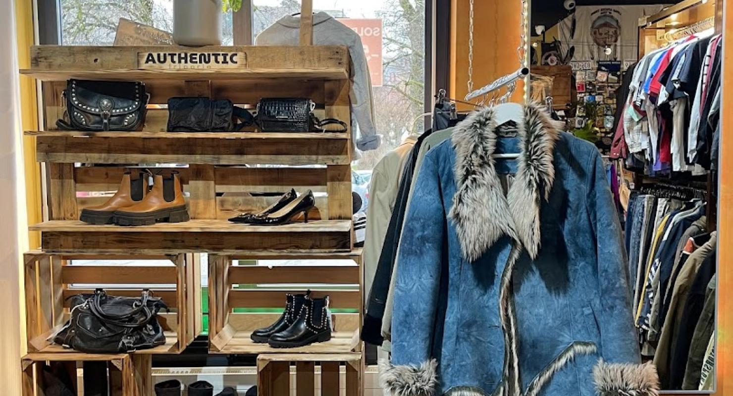Authentic friperie - Second-Hand-Kleidung in Waadt