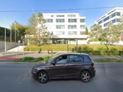 KA/NOA International Head Office & Showroom - Moda upcycled a Vaud