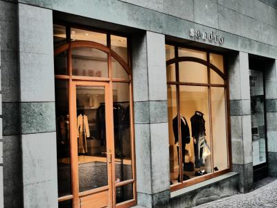 Sandro - Lausanne - Second-Hand-Kleidung in Waadt