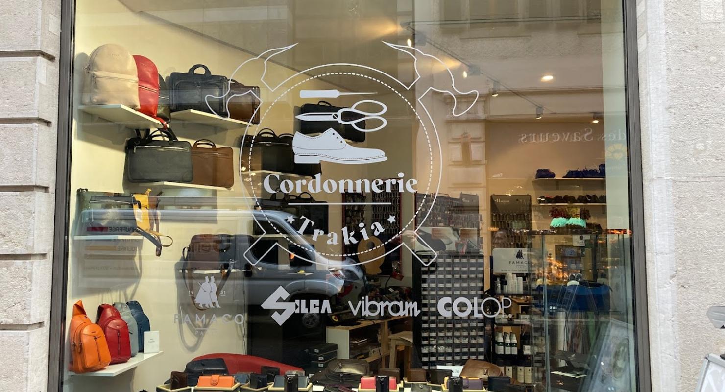 Cordonnerie Trakia - Second-Hand-Kleidung in Waadt