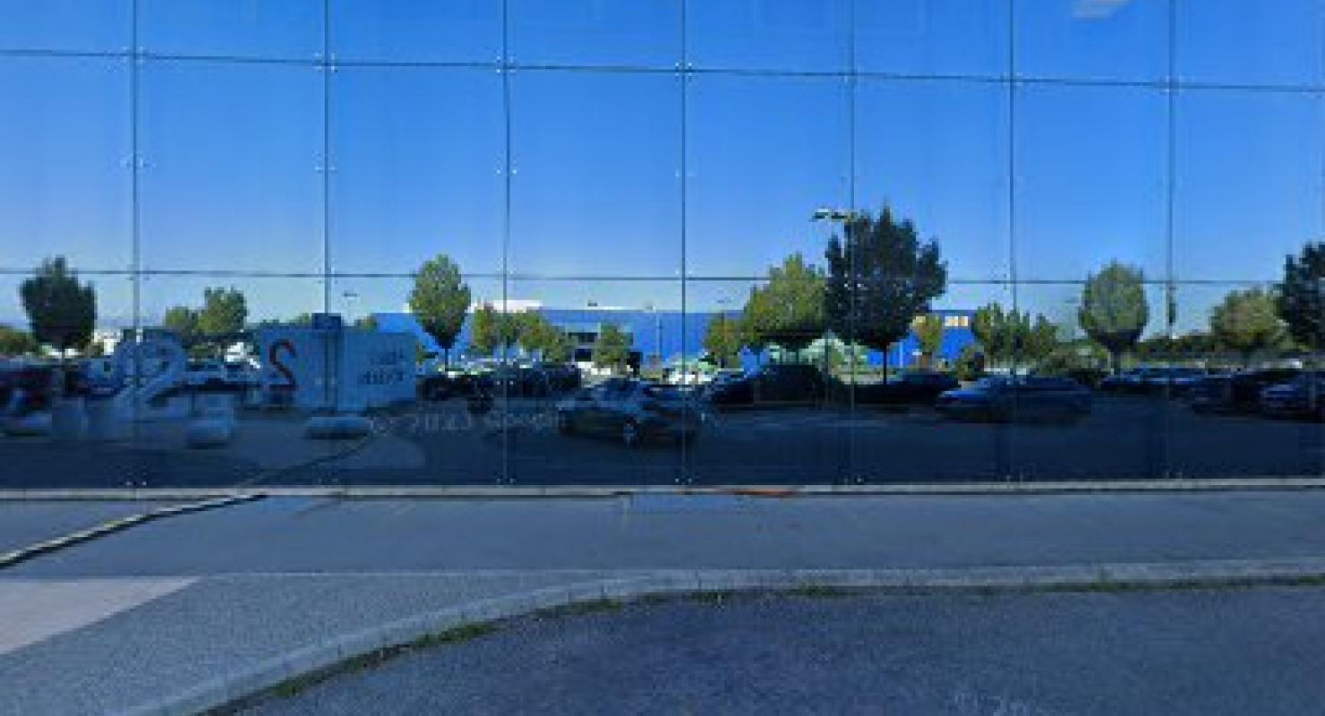 Sandro - Aubonne outlet - Second-Hand-Kleidung in Waadt
