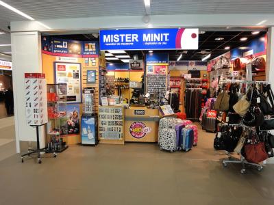 MISTER MINIT Lausanne Métropole 2000 - Second-Hand-Kleidung in Waadt