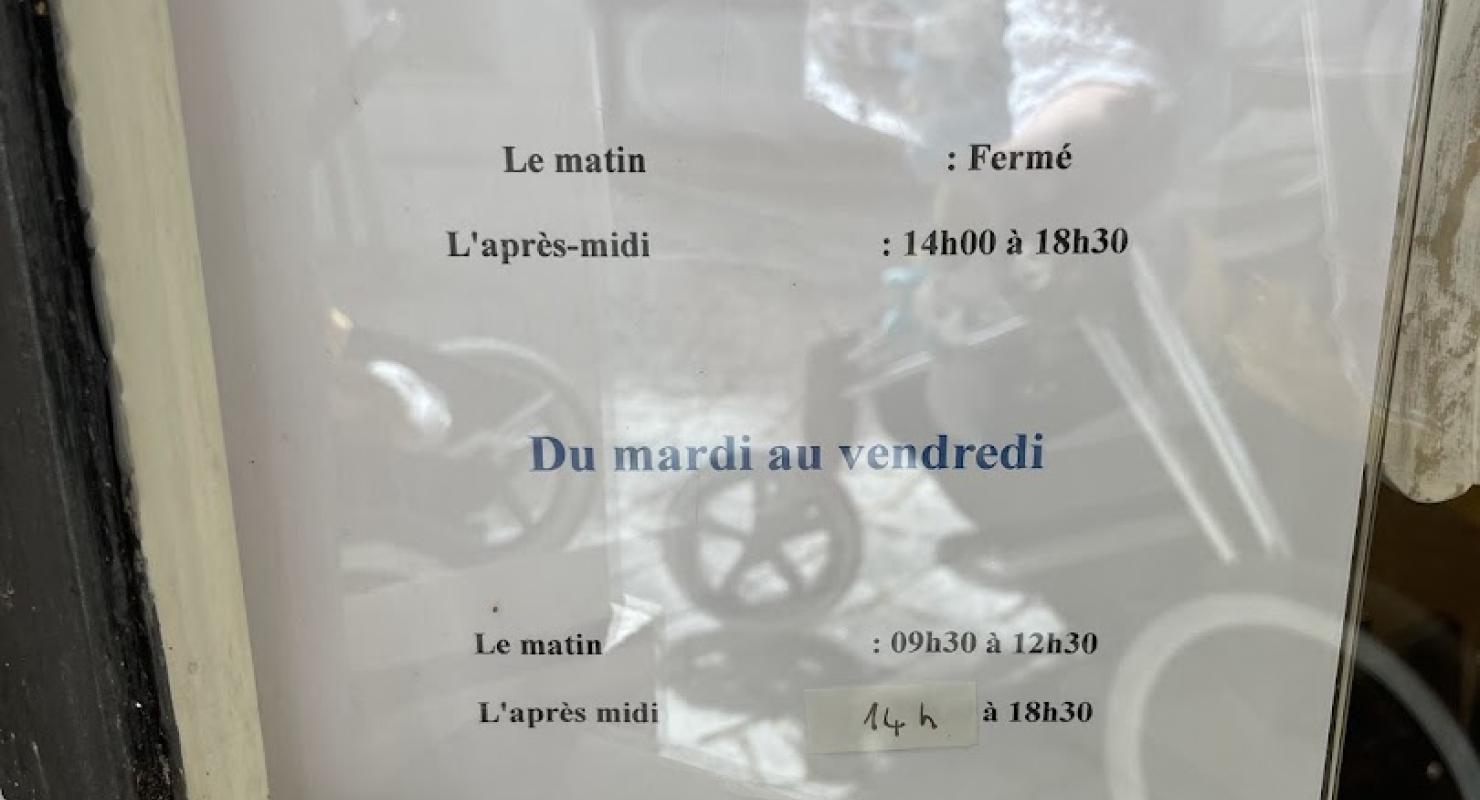 Les Quatre Saisons - Second-Hand-Kleidung in Waadt