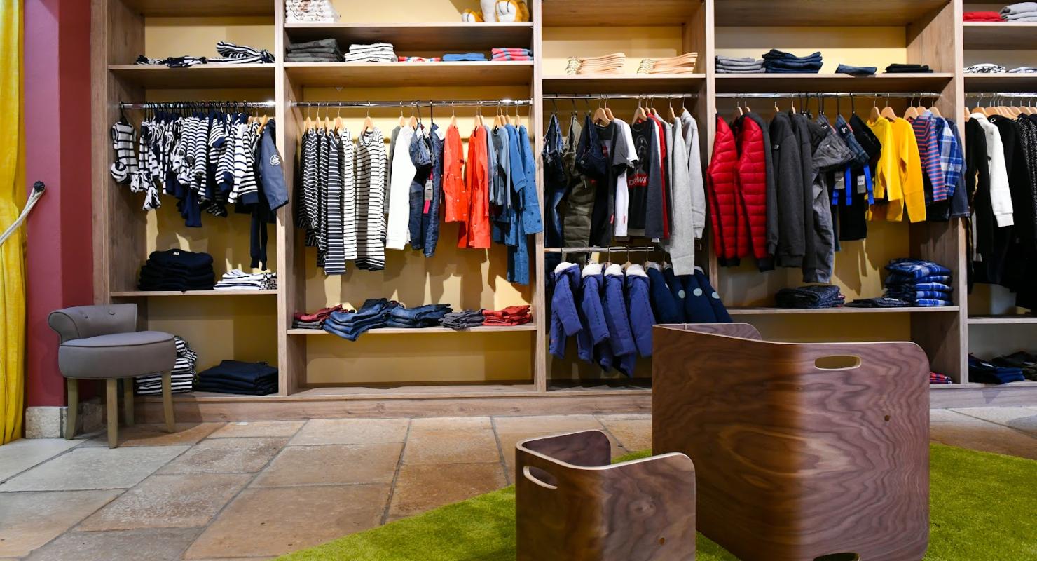 Les copains d'Aline - Vêtements, chaussures enfants et bébé - Coppet - Terre Sainte - Second-Hand-Kleidung in Waadt