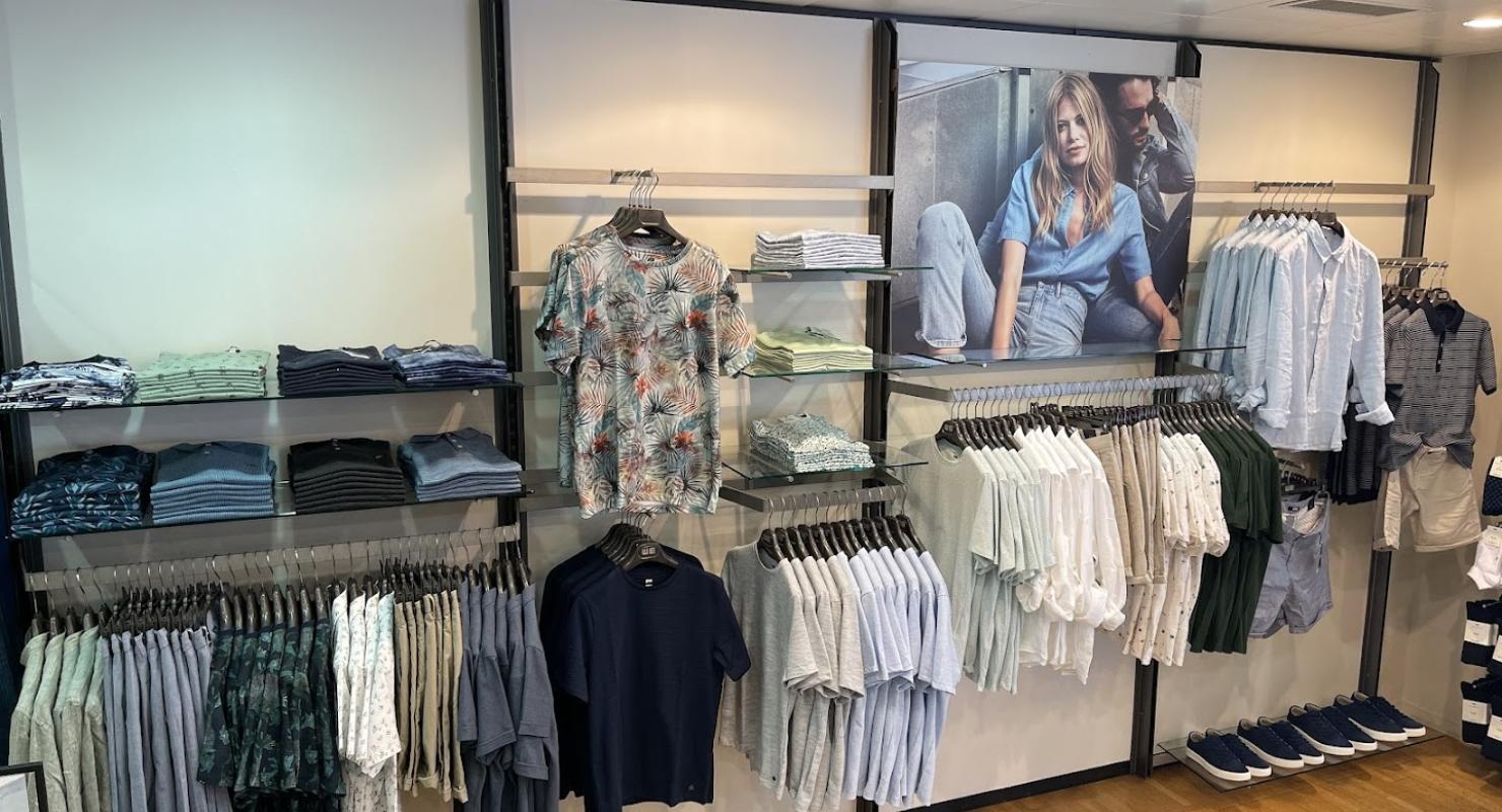 WE Fashion Zug - Bahnhofstrasse - Abbigliamento di seconda mano in Zugo